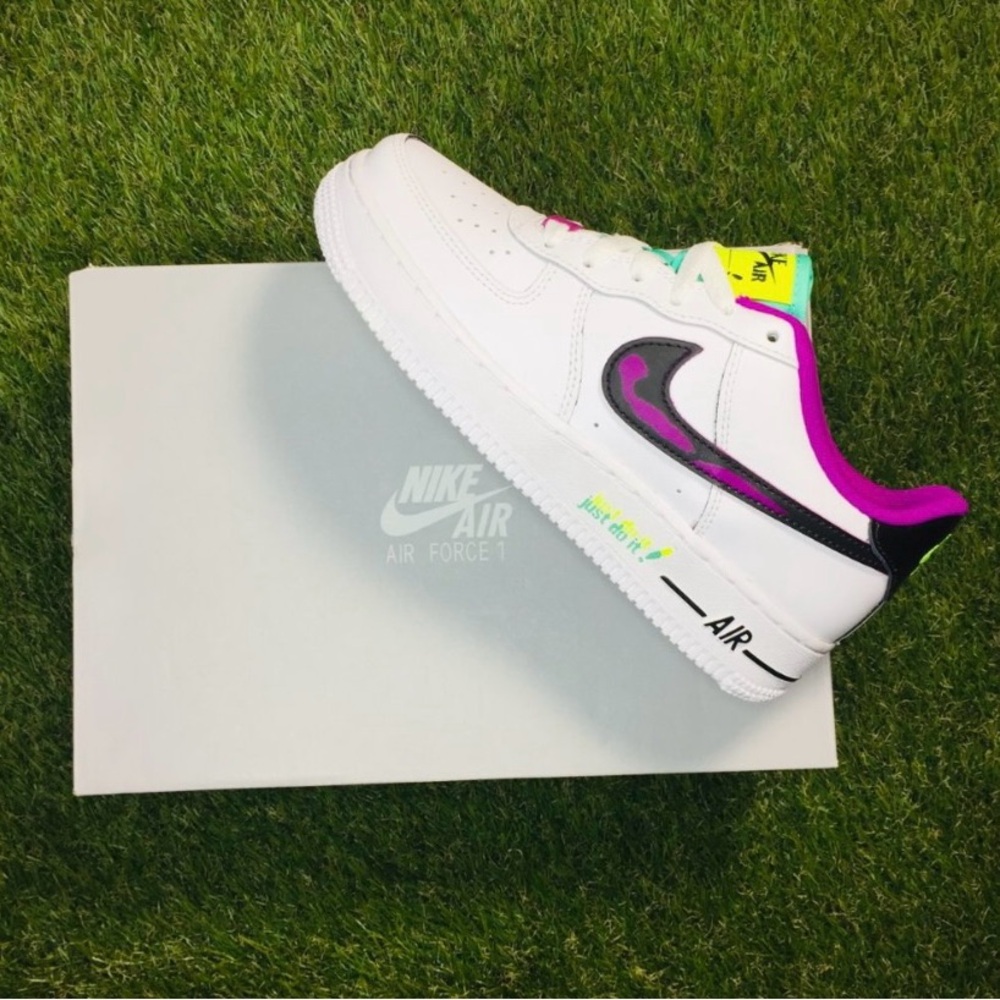 Nike Air Force 1 LV8 (GS)